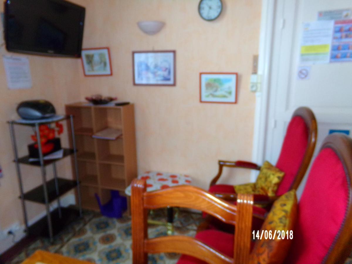 Appartement Le Select à Néris-les-Bains Extérieur photo
