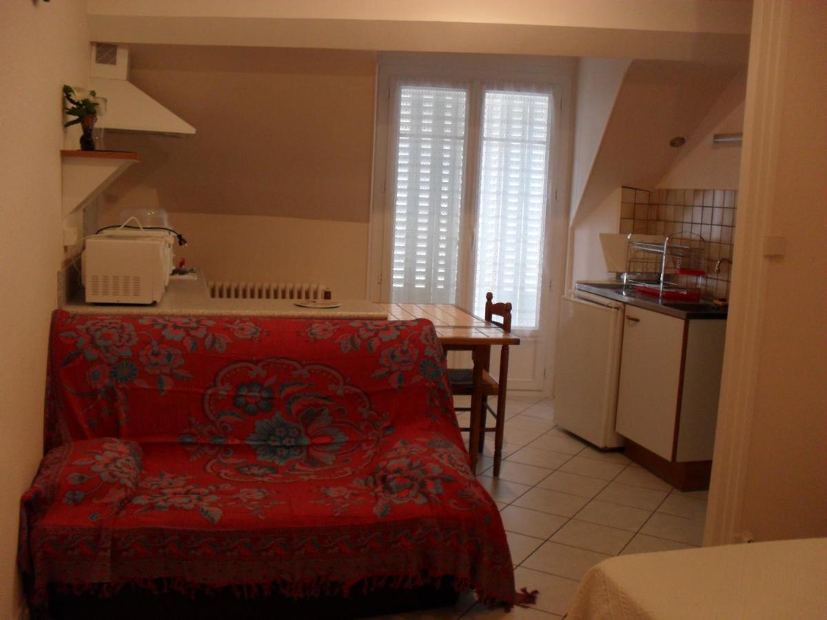 Appartement Le Select à Néris-les-Bains Extérieur photo